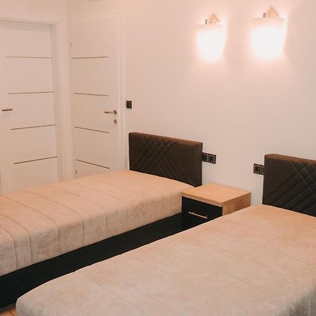 Prenociste & Restoran - Kasic Bed and Breakfast Brodarevo Exteriör bild